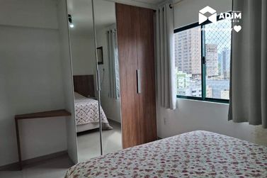 Apartamento para alugar - 140m&sup2; - Meia Praia