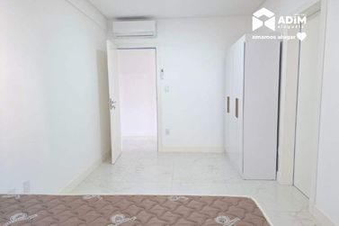 Apartamento para alugar - 135m&sup2; - Centro