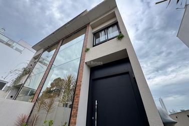 Casa &agrave; venda - 117m&sup2; - Aririb&aacute;