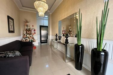 Apartamento &agrave; venda - 159m&sup2; - Meia Praia