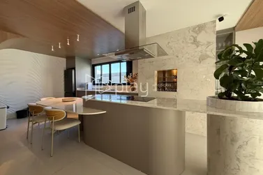 Apartamento &agrave; venda - 197m&sup2; - Pereque