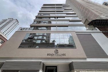Apartamento &agrave; venda - 198m&sup2; - Meia Praia