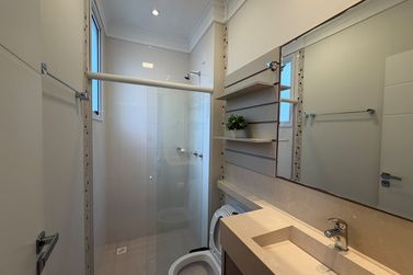 Apartamento &agrave; venda - 159m&sup2; - Meia Praia
