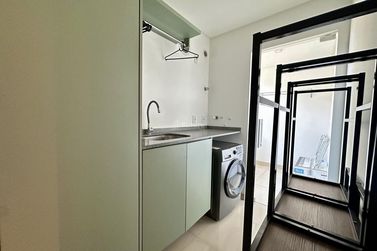 Apartamento &agrave; venda - 240m&sup2; - Meia Praia