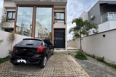 Casa &agrave; venda - 117m&sup2; - Aririb&aacute;