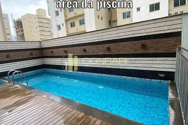 Apartamento &agrave; venda - 133m&sup2; - Meia Praia