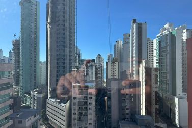 Apartamento &agrave; venda - 171m&sup2; - Centro
