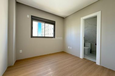 Apartamento &agrave; venda - 105m&sup2; - Centro