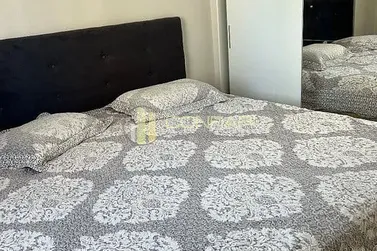 Apartamento &agrave; venda - 157m&sup2; - Meia Praia