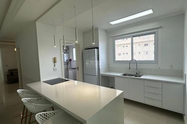 Apartamento &agrave; venda - Meia Praia