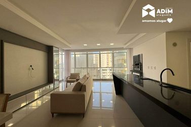 Apartamento para alugar - 190m&sup2; - Meia Praia