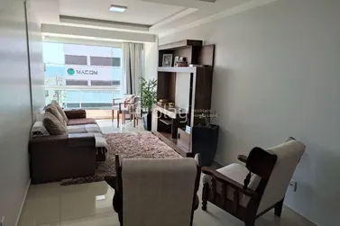 Apartamento &agrave; venda - Meia Praia