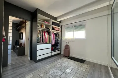 Apartamento &agrave; venda - 113m&sup2; - Meia Praia
