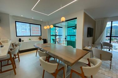 Apartamento &agrave; venda - 135m&sup2; - 