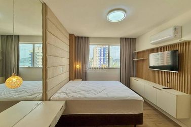 Apartamento &agrave; venda - Meia Praia