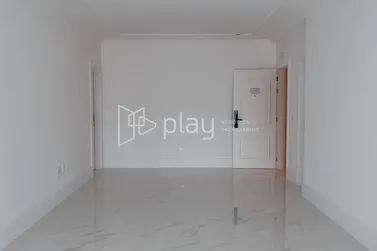 Apartamento &agrave; venda - 157m&sup2; - Meia Praia