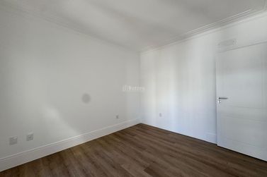 Apartamento &agrave; venda - 210m&sup2; - Centro