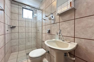 Apartamento &agrave; venda - 120m&sup2; - Meia Praia