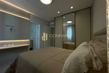 Apartamento &agrave; venda - 136m&sup2; - Meia praia