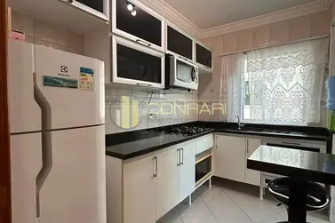 Apartamento para alugar - 87m&sup2; - meia praia