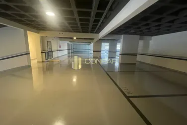 Apartamento &agrave; venda - 133m&sup2; - meia praia