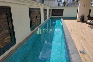 Apartamento &agrave; venda - 11450m&sup2; - meia praia