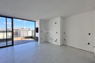 Apartamento &agrave; venda - 276m&sup2; - Meia Praia