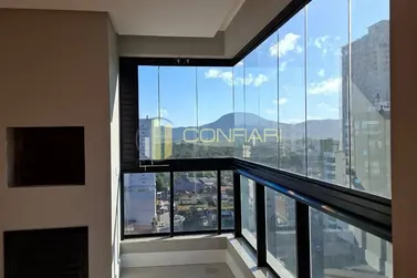 Apartamento &agrave; venda - 124m&sup2; - MEIA PRAIA