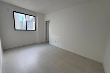 Apartamento &agrave; venda - Meia Praia