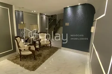 Apartamento &agrave; venda - 82m&sup2; - Meia Praia