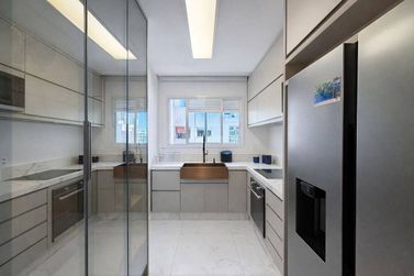 Apartamento &agrave; venda - Meia Praia