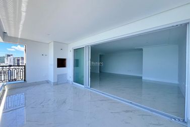Apartamento &agrave; venda - 190m&sup2; - Centro
