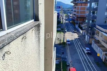 Apartamento &agrave; venda - 75m&sup2; - Morretes