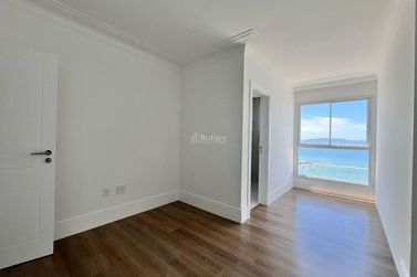Apartamento &agrave; venda - 190m&sup2; - Centro