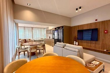 Apartamento &agrave; venda - Meia Praia