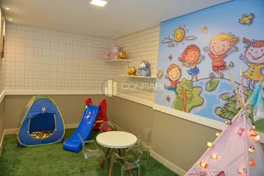 Apartamento &agrave; venda - 87m&sup2; - Meia praia