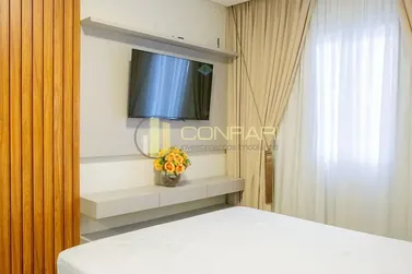 Apartamento &agrave; venda - 117m&sup2; - Meia Praia