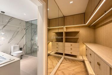 Apartamento &agrave; venda - 230m&sup2; - Barra Sul