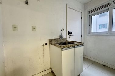 Apartamento &agrave; venda - 138m&sup2; - Centro