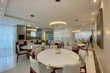 Apartamento &agrave; venda - 150m&sup2; - Meia Praia