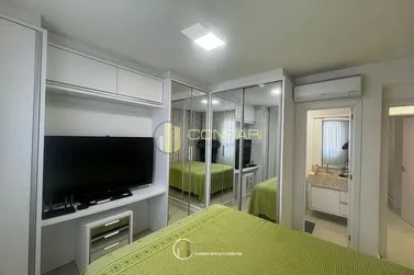 Apartamento &agrave; venda - 110m&sup2; - Meia Praia