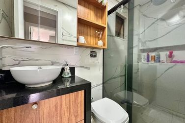 Apartamento &agrave; venda - 85m&sup2; - Meia Praia