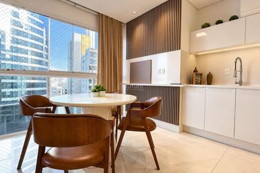 Apartamento &agrave; venda - 195m&sup2; - Meia Praia