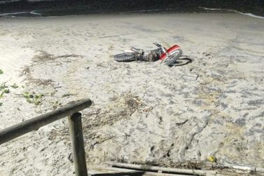 Motociclista sem CNH &eacute; preso com ve&iacute;culo adulterado no Itapema do Norte