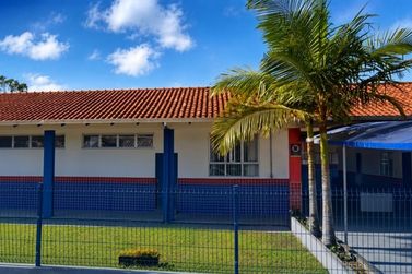 Ap&oacute;s sete anos, EJA retoma aulas para jovens e adultos em Itapo&aacute;