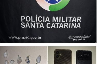 Homem &eacute; preso em flagrante com por&ccedil;&otilde;es de crack em Itapo&aacute;
