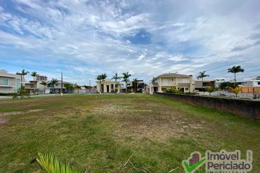 Terreno &agrave; venda - 387m&sup2; - Barra do Sa&iacute;