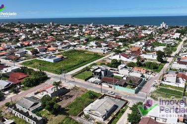 Terreno &agrave; venda - 188m&sup2; - Barra do Sa&iacute;