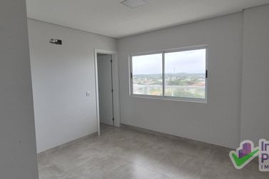 Apartamento &agrave; venda - 207m&sup2; - Barra do Sa&iacute;