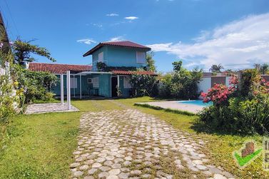 Casa &agrave; venda - 156m&sup2; - Barra do Sa&iacute;
